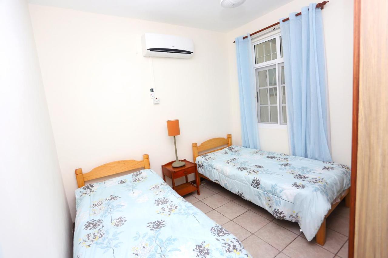 Fully Furnished Luxury Villa 3 Right On A Blue Ocean Belle Mare Kültér fotó